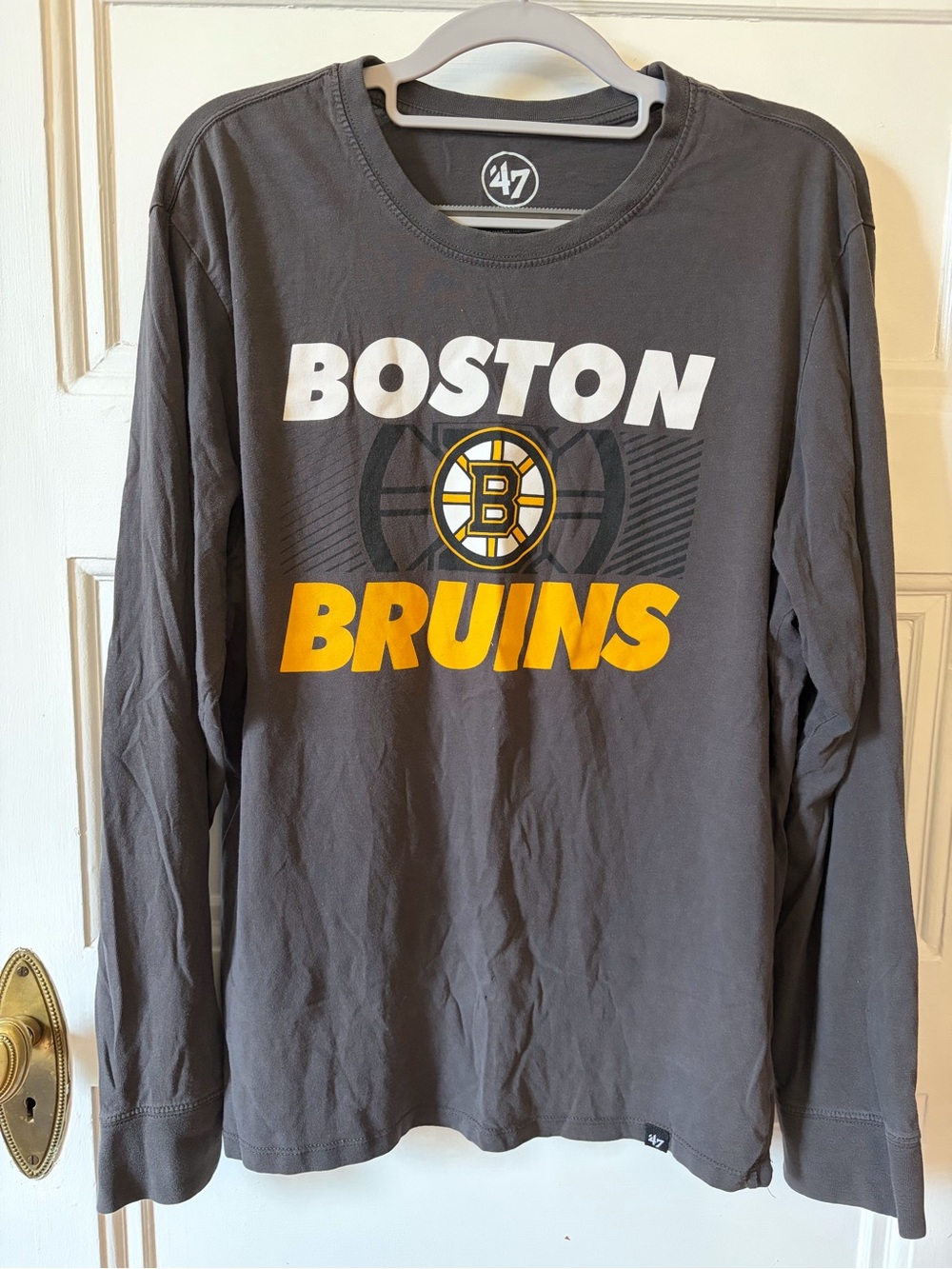 Boston Bruins Gray Long-Sleeve Tee